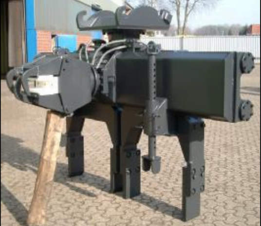 Schwarz_Baumaschinen_Schwellenfachräumer